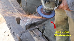 This Master Spends a Short Time to Restore the Rusty Giant Axe | Forged Creations