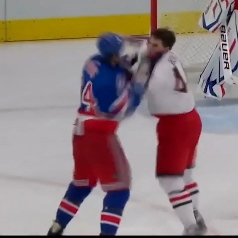 #HFOnThisDay • November 23rd, 2009 • Columbus Blue Jackets Jared Boll 🆚 Aaron Voros New York Rangers 2nd Period - 8:42 https://www.hockeyfights.com/fights/89121 | hockeyfights.com