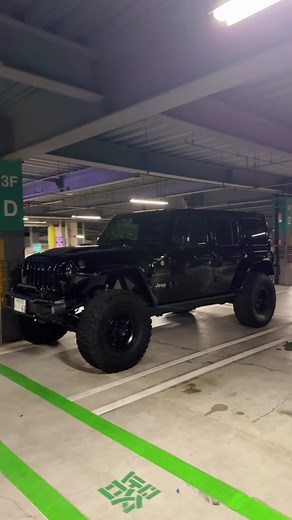 ジープラングラーの駐車テクニックとコツ