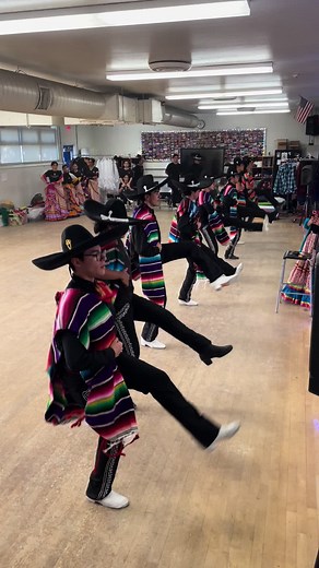 Traditional Jalisco Folklorico Dance | Mexican Ballet
