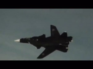 折翅雄鹰——Su47