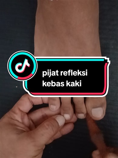 #pijat #sehat #pijatrefleksi #pengobatanalternatif #kebas @mutiaratherapybali pijat refleksi kaki dilakukan sesering mungkin dengan tekanan yang disesuaikan terbukti mampu merangsang aktifasi saraf menyambungkan aras atau listrik untuk sirkulasi kebangkitan rasa dan energi qi