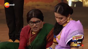 1M views · 10K reactions | ही बाई काही बोलू देणार नाही. #ChalaHawaYeuDya #CHYD #EntertainmentchaDhamaka #ZeeMarathi आता तुमची आवडती मालिका कधीही कुठेही पाहण्यासाठी https://zee5.onelink.me/RlQq/fmDownloadZEE5App या लिंकवर क्लिक करा. | Zee Marathi | Facebook