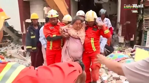 Annual dog-sled race goes ahead in Greenland after Usha Vance row