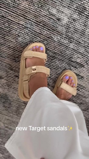 Raffia Target Sandals for Wide or Narrow Feet - Comfortable and Adjustable