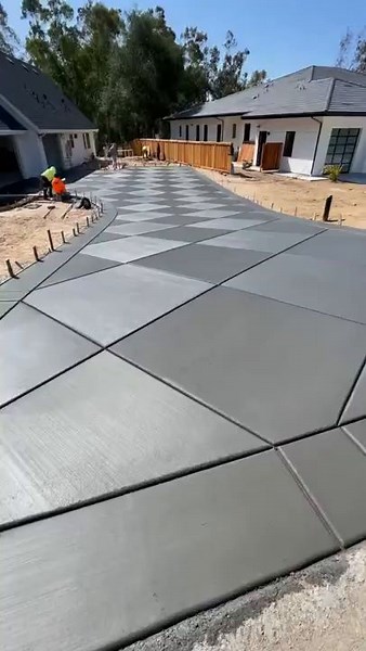 Freshly poured diamond-pattern driveway, Image/Audio Courtesy: Unknown⁠ DM for credit or removal requests.⁠ Use intended only for knowledge and information purposes.⁠ ⁠ #civilengineering #theconstructor #construction #civil #engineering #civilengineeringworld #civilengineer #engineer #engineers #building #civilconstruction #constructionlife #engineeringlife #constructionworker | The Constructor - Civil Engineering Home
