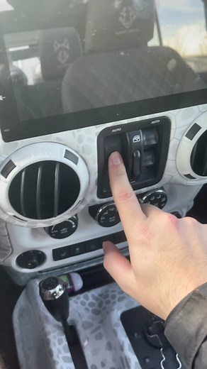 Explore the Features of the Jeep Rubicon Off-Road