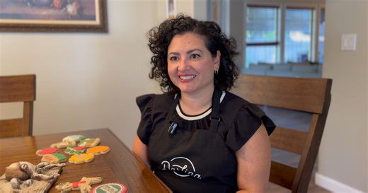 Love your Neighborhood: Darling Cookie Co. shares the craft of cookie decoration