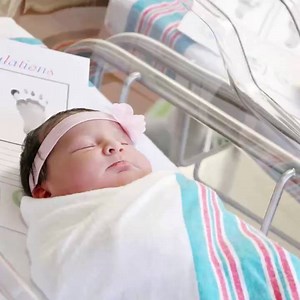 These two newborns — coincidentally named Romeo and Juliet — were born in neighboring rooms at the same hospital, but that's not even the best part... http://cbsn.ws/2nR6c1z🌹 | CBS News