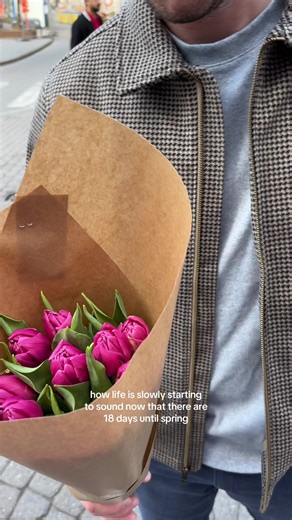 march means spring is going to be here soon!!!!! let that sun shinnneeee baby #march #springiscoming #springtime #sun #fyp