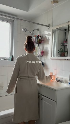 Dem on Instagram: "Everything showers are my favourite because I get to use all the products that make me feel amazing😍 #lifestyle #routine #dayinthelife #lifestyle #routines #eveningroutine #unwindwithme #skincare #hairecare #hairproducts #skincareproducts #selfcare #selfcareroutine #pastanight #cozyroutine #cozyvibes #cozyhome #neutraltones"