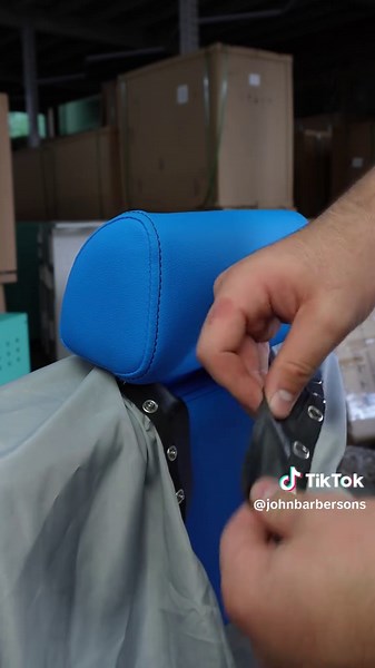 Custom Barber Capes for Powerful Branding