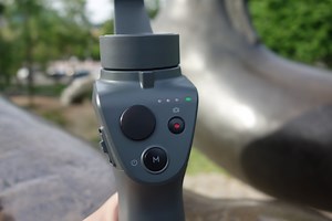 DJI Osmo Mobile 2, análisis: el mejor estabilizador para móviles ahora también compite en precio