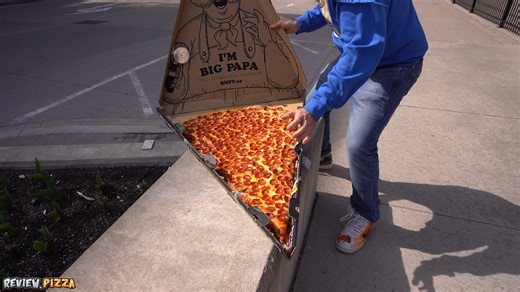 Big Mama's & Papa's Pizzeria Big Papa's Slice Review | Pizza Review Joe