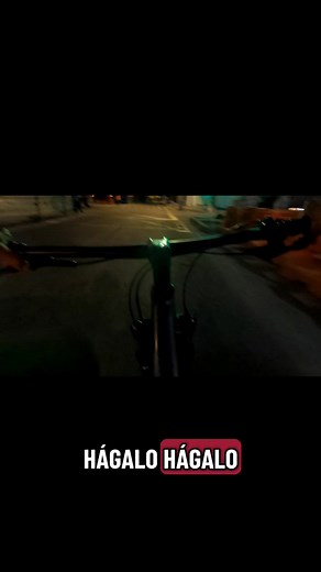 19K views · 175 reactions | Apareció el héroe que nadie pidió, BikePool al rescate  #ciclismourbano #bogota #ciclistas #mtb #ciclovia #Movilidad #reelsfacebook | BikePool Antiheroe de la Biela | Facebook