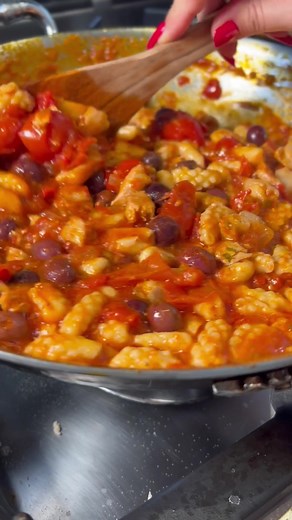 Delicious Tuna Gnocchetti Recipe with Quick Ragù Sauce