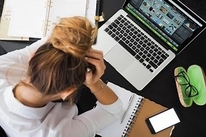 Does An Employer Have To Pay Overtime After 40 Hours?