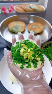 163K views · 841 reactions | One pound of noodles nine or two water hair noodles are made of pie as soon as the pan is out of the pan The outer coke is cold and it will not be hard | DLY Cake | Facebook