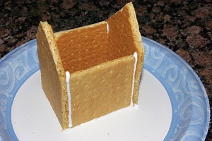 Graham Cracker Gingerbread House Patterns | The Cake Boutique