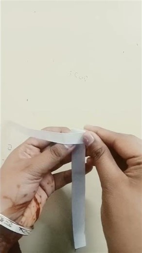 A spring made with paper and glue. #artscraft #youtubeshort #shortvideo #shortsviral