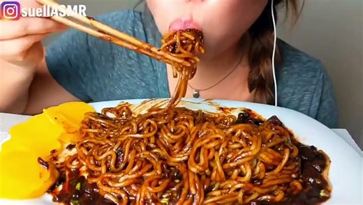Satisfying ASMR Noodle Eating Sounds: Savory Delights for Ultimate Relaxation - video Dailymotion