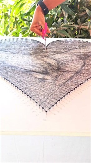 986K views · 59K reactions | Comment '❤️' If you loved it Personalised Realistic String Art Portrait 朗 Do follow and support  @d_artwist For Booking Whatsapp 9543579757 #d_artwist #stringartist #stringportrait #threadportrait #handmade #threadart #stringart #custommade #birthday #wedding #anniversary #event #surprise #joe #rioraj | Muniraj | Facebook