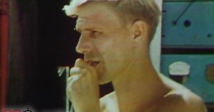 Funny '73 report on the US Navy's dolphins