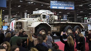 Voici l'un des plus grands camions au monde, le Berliet T100