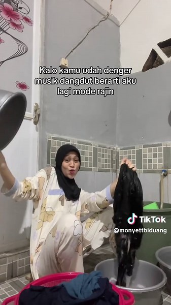 Monyet biduanG (@monyettbiduang)’s videos with Hey Asek - Mayya ZuteX