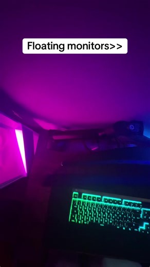 It’s 2026 guys floating monitors are the way #gaming #setup #fyp #2026