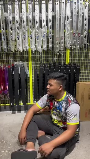 Yamaha swing arm cutting std pjg 2inc lc135v1-v8 🤩🤩🤩 #fyp #fypシ #fypageシ゚viral #fypage #fyppageeeeeee #masukfyp#fypdongggggggg #budakmotor#fyppppppppppppppppppppppp #fypp #aprmotorsport #yamahastdarmlc #swingarmlc #arm #yamaha #stdpjg2inc #stdarm #lc135 #cuttingstdarm