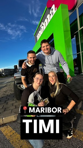 Naš prvi frajer Timi je iskal #frajerje pred mömax Slovenija poslovalnico MARIBOR👀 in našel jih je veliiiiikooooo🪗🫶🏻🫡 Ujemi nas v naslednjih krajih: 📍VELENJE (29.10) 📍NOVA GORICA (6.11) 📍 KRANJ (7.11) 📍 LUBLJANA (11.11) #radiofrajer #frajerka #frajer #momaxslovenija | Radio Frajer