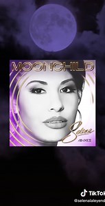 Selena es #1 en ventas en Estados Unidos con su nuevo álbum MoonChild Mixes! El legado continúa. Disponible en Walmart, Target y tú plataforma favorita. Selena is #1 in sales in the United States with her new album MoonChild Mixes! The legacy continues. Available at Walmart, Target and your favorite streaming platforms. Link in comments section. @warnermusiclat @billboard #LatinPopCharts #Billboard