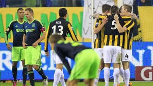Vitesse Kalahkan Ajax 3-2