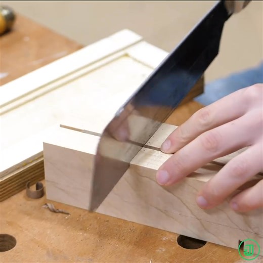 Creating Kumiko inlays - or how to improve your fine motor skills 🍕🤖🍕I am currently working on one of my favorite projects my workbench. Last week I made some mortise and tenon#361 | Nawwar