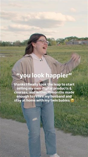 ✨ Here's how I make 6-figures from digital products: