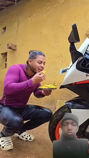 lntroducing the "vitawear samrt band”‚a next-generation wearable gadget