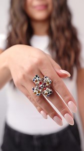 17K views · 336 reactions | SNEAK PEEK: This beautiful ring? Straight from your screen to your hand.  #White #Ring #PaparazziAccessories | Paparazzi Accessories | Facebook