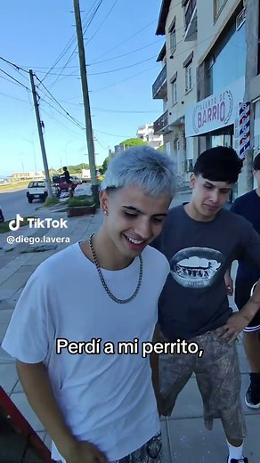 Bromas divertidas en la calle: ¿De qué se ríe?