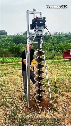 엔진식 수직 토양 굴착 작업 #worker #process #drilling #machinery #construction