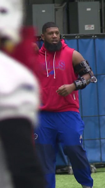 Ed Oliver at Bills practice Tuesday