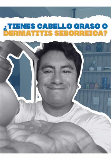 “¿Tienes dermatitis seborreica o caspa? 👀🧴 La descamación, picazón, grasa excesiva o enrojecimiento del cuero cabelludo pueden ser señales de dermatitis seborreica. Muchas personas la confunden con simple caspa y usan productos que no tratan realmente el problema. Si no se controla correctamente, puede generar inflamación del cuero cabelludo y favorecer la caída del cabello.” Separa tu cita virtual o presencial aquí: 5️⃣1️⃣ 9️⃣5️⃣1️⃣-3️⃣7️⃣2️⃣-8️⃣3️⃣3️⃣ 📲 #dermatitisseborreica #caspa #saludca