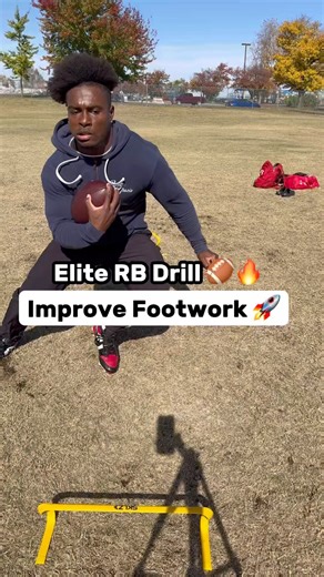 RBs‼️Do This Drill To Improve Your Footwork🏈🔥..#football #workout #nfl #explore #fypシ #viral