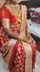 Sobai whatsapp a jiges korcho priya tumi kothai ... Aj k tomader parcel packing korchi .... Prochur parcel beroche aj.... Dekha hobe kal k (22/3/24) pakka 2.30 #pm a with matha noshto kora collection niye 💛🩷💛🩷💛🩷 R video ta kamon hoache janate bhulo na kintu comments a ...🫶🫶🫶 #trendingreelsvideo #reelschallenge #reelitfeelit #weddingday #priyank | Tirupati Sarees