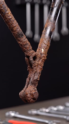 Instent rust cleaning spray #Rust #spray #satisfying