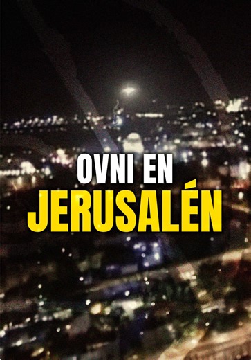 Un ovni apareció sobre el Domo de la Roca 👁️ 🛸 La madrugada del 28 de enero de 2011, en Jerusalén, un grupo de jóvenes captaron una luz descendiendo sobre el Domo de la Roca, dentro del complejo de Mezquita Al-Aqsa El objeto permaneció 23 segundos flotando y luego desapareció. ¿Tú qué crees que fue? #paranormal #ovni #alien #conspiracion