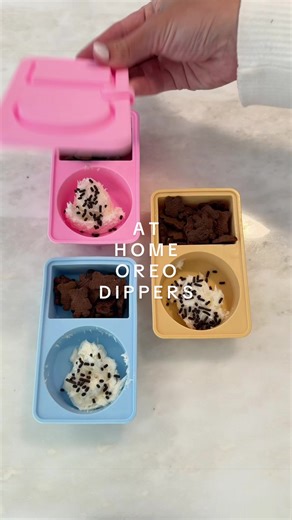 Let’s make DIY Oreo dippers!! 🖤🤤 These were SO good!! #oreos#recipe#amazonmusthave#asmr#restock