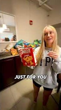 Sorority house tour 😳