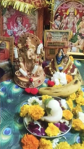 O mere kirshna muraari 🥰#trending #song #love #youtupe #sorts #radheshyam