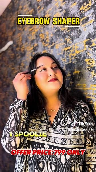 Perfect Eyebrow Shaping Tool for Beginners